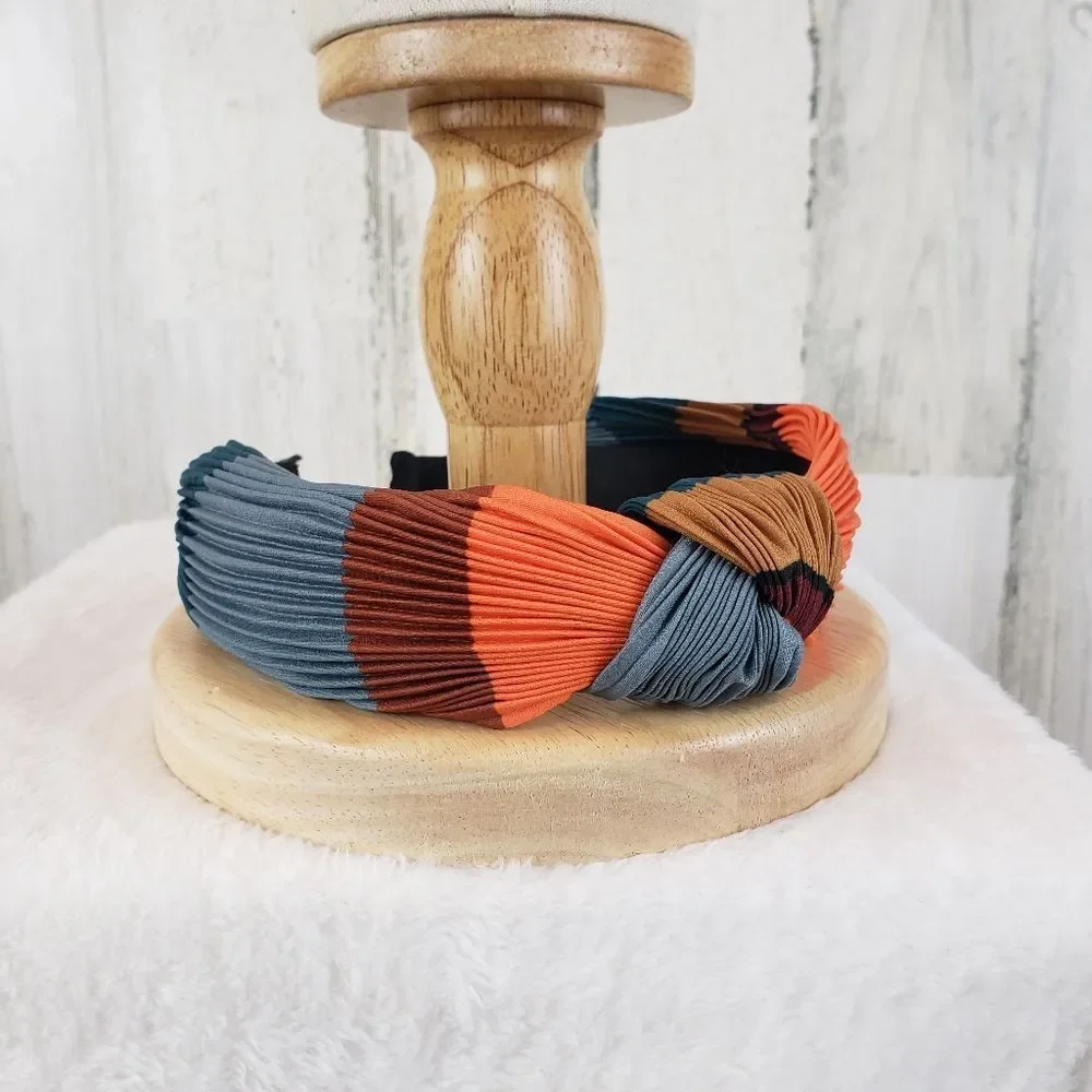 Pleated Ribbed Top Knot Headband